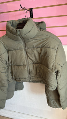 All season olive puffer