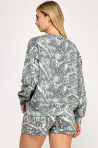 Camo crewneck